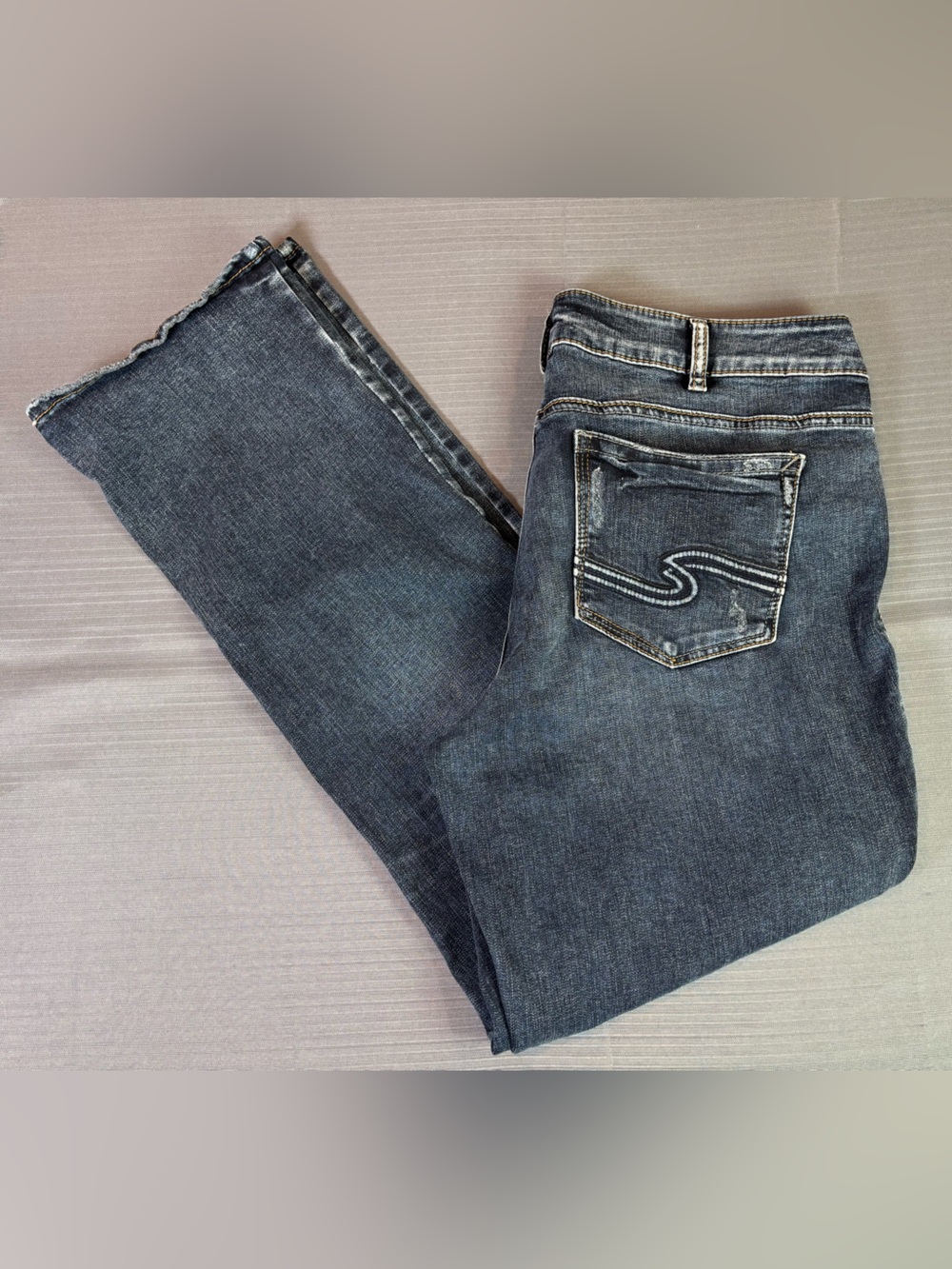 Silver Jeans Suki Slim Boot Jeans Women’s Size 20 Dark Wash Stretch Denim